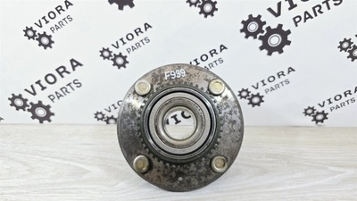 MR527452 Ступица пробег 50к Mitsubishi Lancer 9 CS3W 2005
