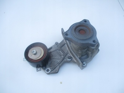 DS7G8501AA насос радиатора форд kuga mk2 focus mk3 1.5 ecoboost