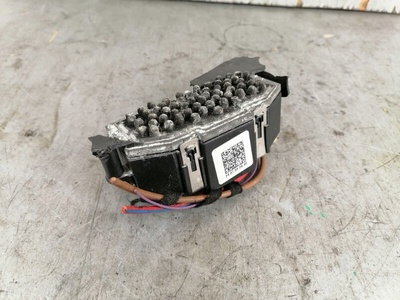 8K0820521B резистор отопителя Audi a4 b8 2009