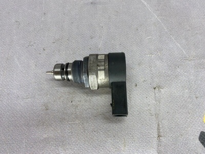 057130764h Датчик давления в рампе Audi a4 b8 2009 , 0281002859