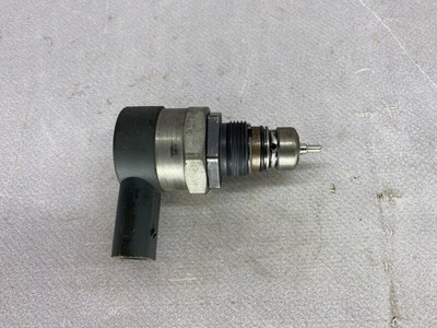 057130764h Датчик давления в рампе Audi a4 b8 2009 , 0281002859