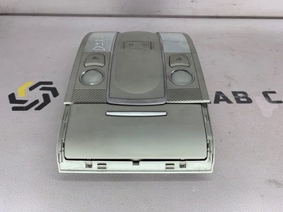 4f0947135bq Плафон салонный audi a6 c6 2006 , 4f0910177, 4f0951177, 4f2035711c