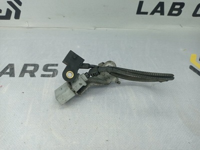 03l957147 Датчик положения распредвала Audi a4 b8 2009