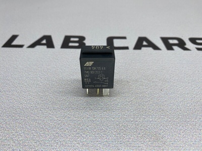 7m0951253c Реле 404 Audi A6 C6