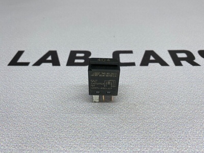 7m0951253c Реле 404 Audi A6 C6