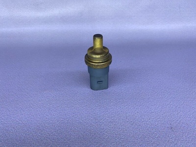 06a919501a Датчик температуры Audi A4 B8