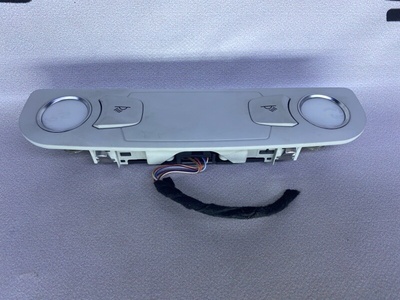 4L0947111B Плафон подсветки салона Audi A6 C6