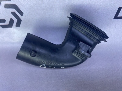 4F0129604C Патрубок воздушного фильтра Audi a6 c6 2007