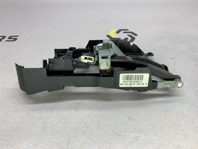 51217187228 Кронштейн ручки двери BMW 5 f10 2013