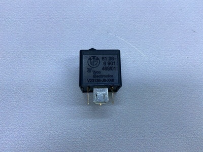 61366901469 Реле BMW 5 f10 2011 , 61360141228, 61366800543