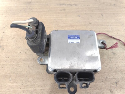8925748020 блок управления вентилятором LEXUS RX330 MCU38 89257-48020