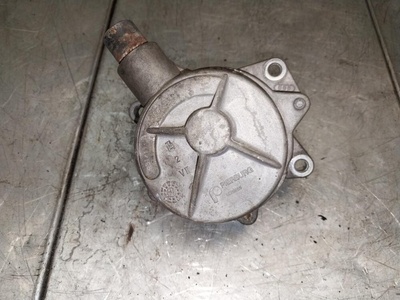 059145100B Насос вакуумный Volkswagen Passat B5 1998