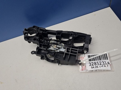 51217187228 Кронштейн ручки двери правой BMW 7 F01 F02 2008-2015