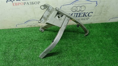 4e0821138f кронштейн крепления крыла Audi A8 [D3 4E] 2004-2010 2006