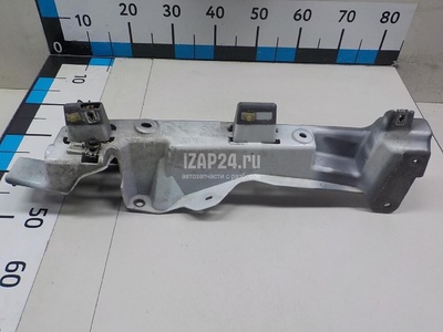 631226477R Кронштейн крепления крыла Renault Kangoo 2008
