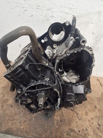 246214321351143 Triumph tiger explorer 1200 kartery / низ двигателя 2012r.
