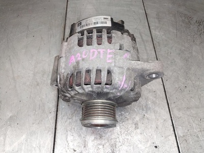 13588306 Генератор Opel Zafira C 2013 , 2620359A, TG12C173