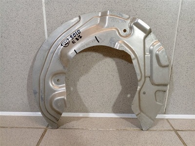 34106762852 Пыльник тормозного диска BMW 1-Series E81