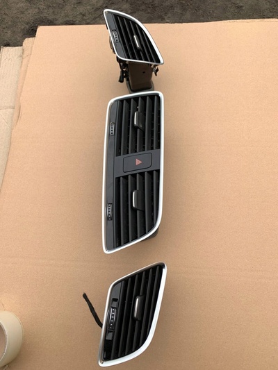 8U1820951C audi q3 8u 2013 середина форсунки / решетки среднего вентилятора панели панели