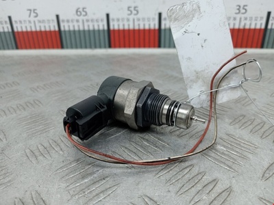 0281002949 Регулятор давления топлива BMW 1-Series (E81/E82/E87/E88) (2004-2014) 2010 ,13537801992