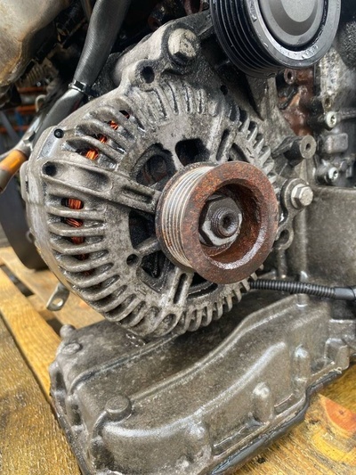 059903015 Генератор Audi A6 4F/C6 2006