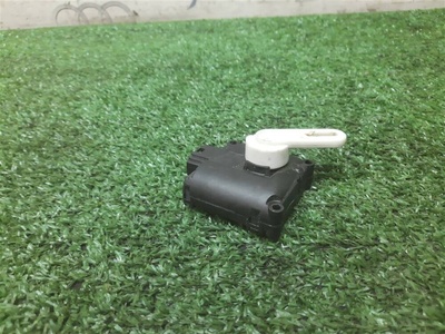 4F0820511B моторчик заслонки отопителя Audi A8 [D3 4E] 2004-2010 2006