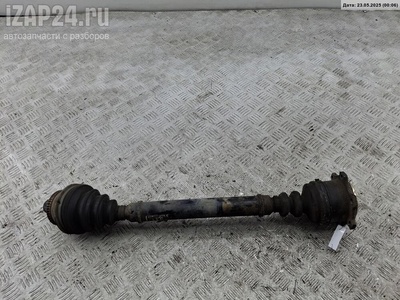 4B0407271C Полуось передняя левая Audi A6 C5 (1997-2005) 2000