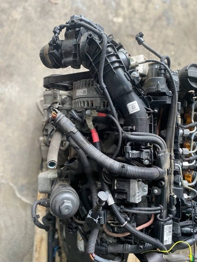 8513655 коллектор впускной левый BMW 3 F30/F31/GT F34 2017 ,1161