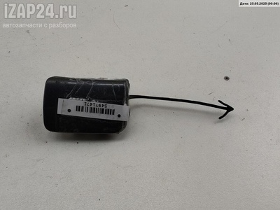 1T0807205 Решетка (заглушка) в бампер Перед. Volkswagen Touran 2005