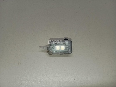 8W0947133 Подсветка VAG A5/S5 (F5) 2017