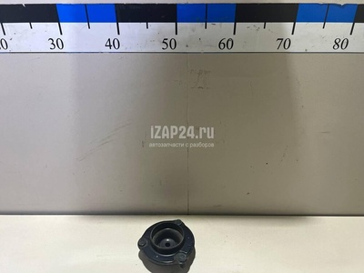 4860960030 Опора переднего амортизатора Toyota FJ Cruiser 2006