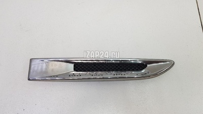 T4A1142 Накладка переднего крыла правого Jaguar F-PACE 2016