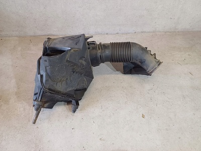 4F0133835E Audi a6 c6 2.4 корпус фильтра воздушный № .