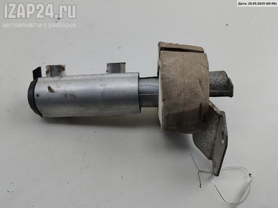 8A0807331A Кронштейн бампера заднего Audi 80 B4 (1991-1996) 1992