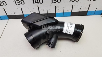 13718587573 Патрубок воздушного фильтра BMW 6-serie GT G32 2017