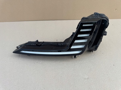 8V0.941.056 audi a3 8v e - tron etron светодиодная светодиодный drl правая