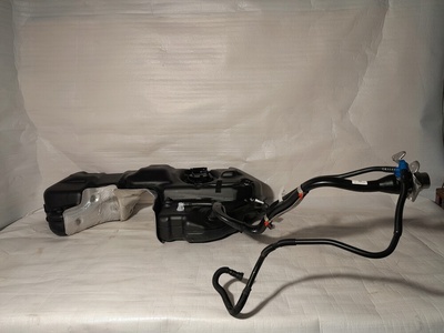 4M0201060DB Audi q8 4m бачёк топлива 4m0919087f