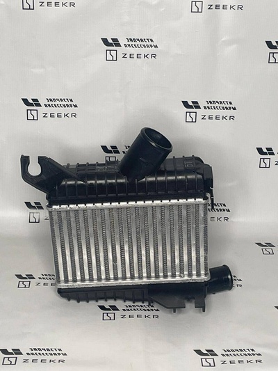 X0111190032 Интеркулер левый LiXiang L9 2022