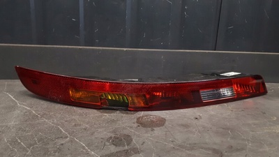 8u0945096b фара отблеск заднего бампера правая задняя audi q3 8u