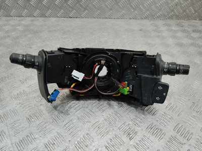 8200906769 переключатель подрулевой (стрекоза) Renault Modus 2 поколение 2011