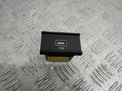 96120D9600 разъем AUX / USB Kia Sportage 4 поколение 2016
