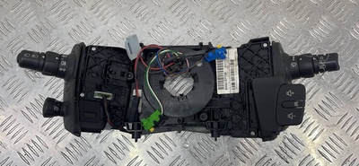 8200127728 переключатель подрулевой (стрекоза) Renault Scenic 2 поколение 2006