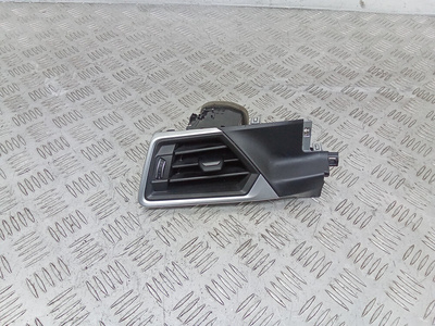 6805796 дефлектор обдува салона левый BMW 3 G20/G21 2022