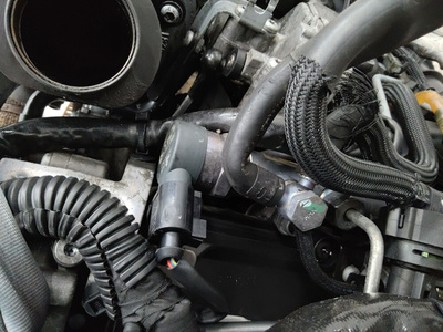 0281002854 pегулятор давления топлива Audi Q7 4L 2007 ,057130764F