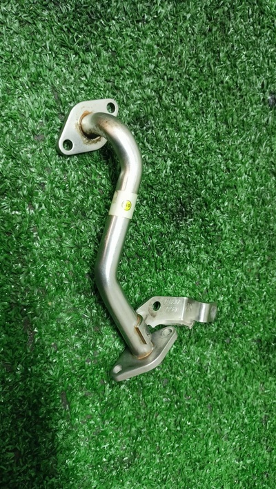 079131166l трубка картерных газов Audi A8 [D3 4E] 2004-2010 2006