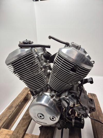 RC44E4282064 honda vt 750 c2 shadow 03 двигатель гарантия загрузки
