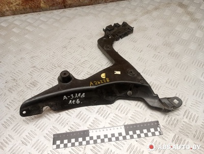 8P4807377A кронштейн крепления бампера заднего Audi A3 8P 2004