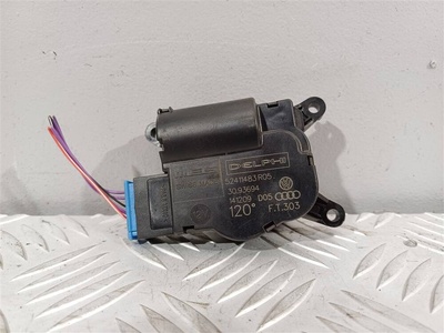 7L0907511AD Моторчик заслонки печки Audi Q7 2010 , 52411483,52411483R04,,7L0907511AE,7L0907511AF,7L0907511AG,7L0907511AJ