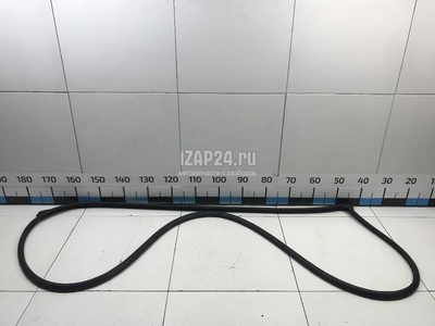 82140L2000 Уплотнитель двери Hyundai-Kia K5 2020