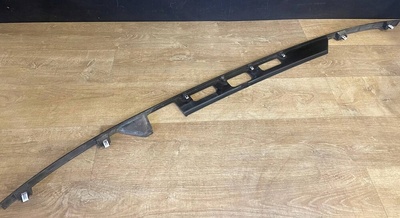 LR048394 диафрагма накладка крышки багажника range rover vogue l405 ck52 - 40406 - aa